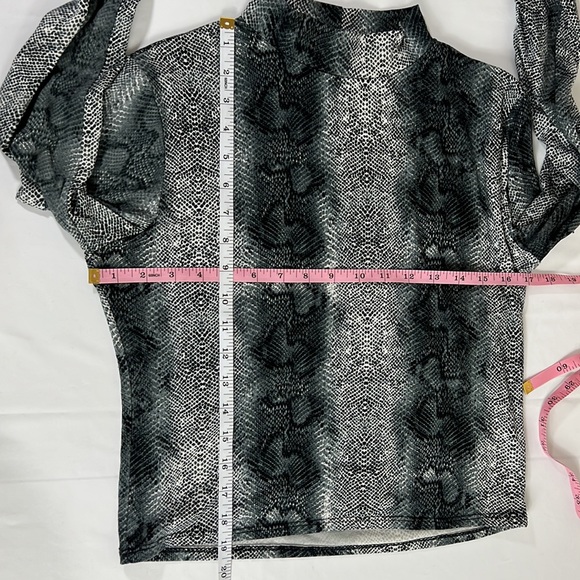 Olivia Rae L/M Snakeskin Crop Top - Picture 11 of 12